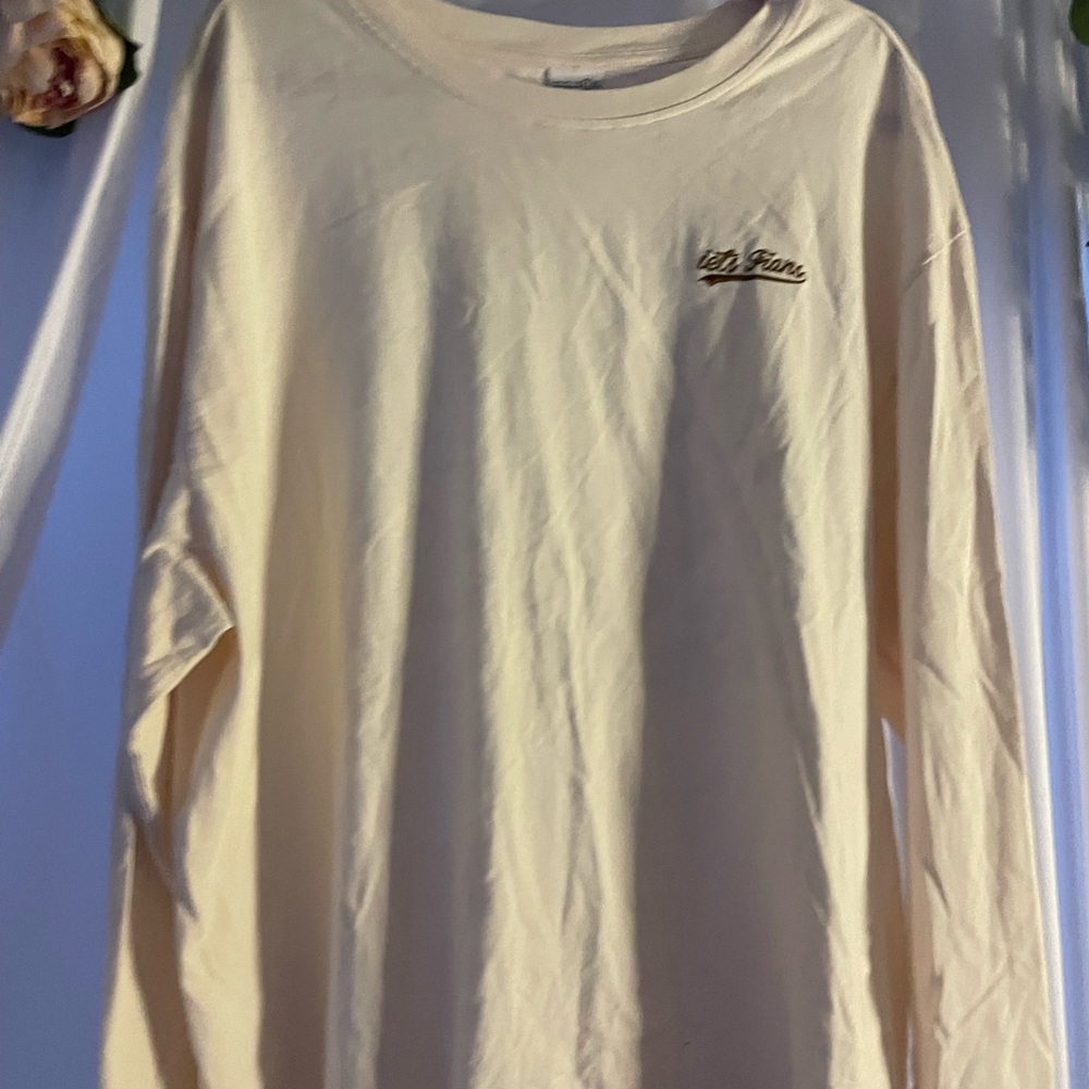 Urban Outfitters 
 Jets frans - Long Sleeved boyfriend 
T-Shirt -Beige - L
